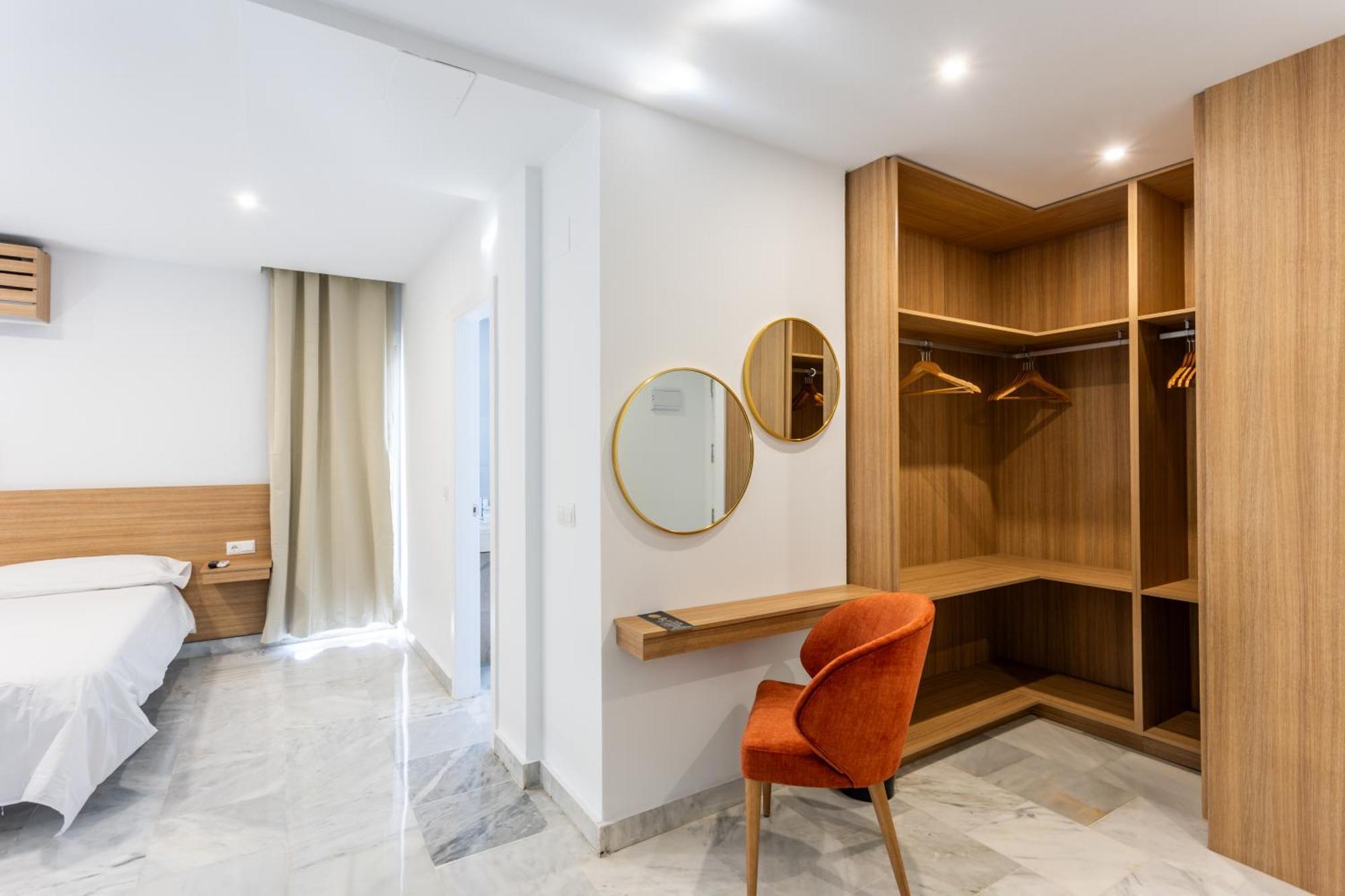Hotel El Tujjar 洛斯巴里奥斯 外观 照片