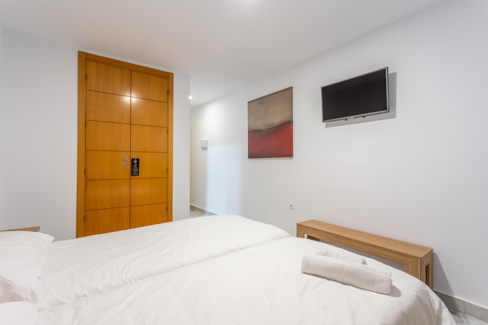 Hotel El Tujjar 洛斯巴里奥斯 外观 照片
